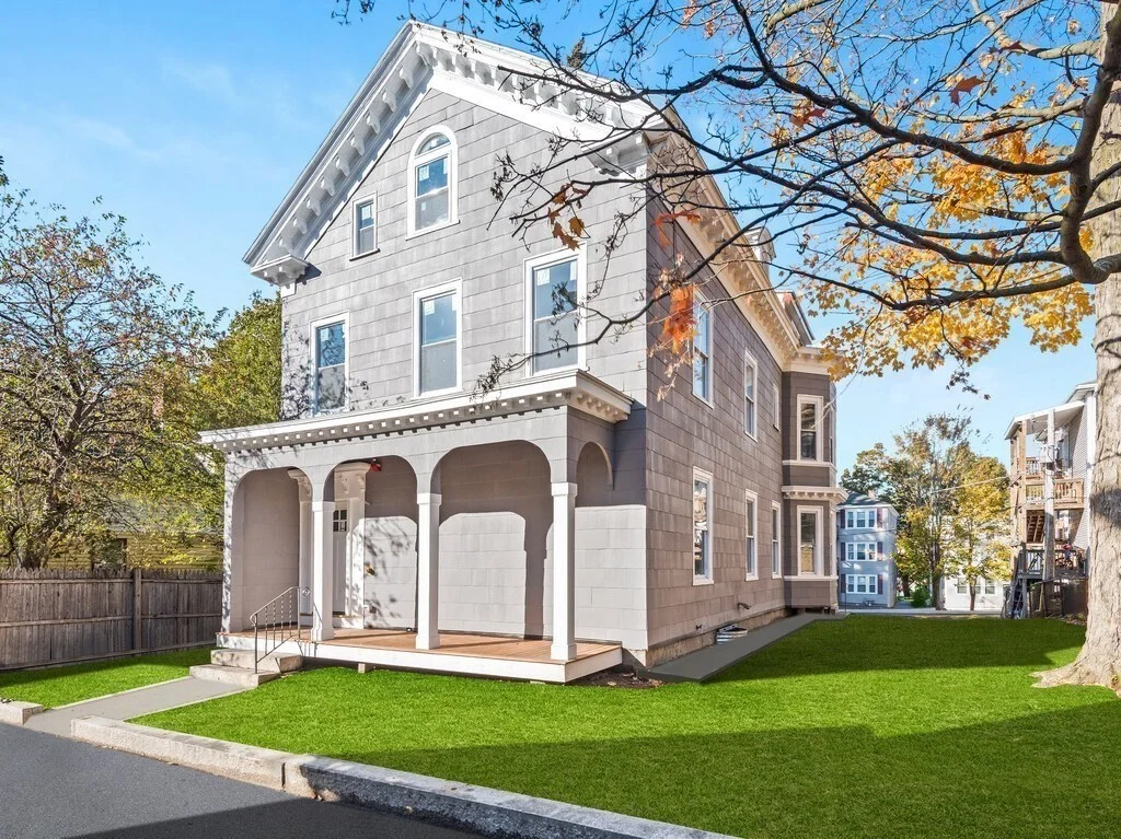 2 bed, 1 bath apartment for rent at 42 William St Unit 2, Worcester
