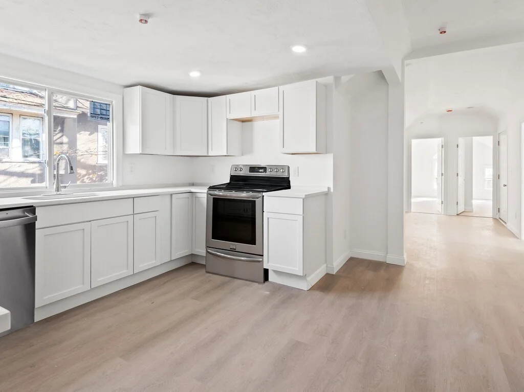 2 bed, 1 bath apartment for rent at 42 William St Unit 3, Worcester — photo 4 of 11