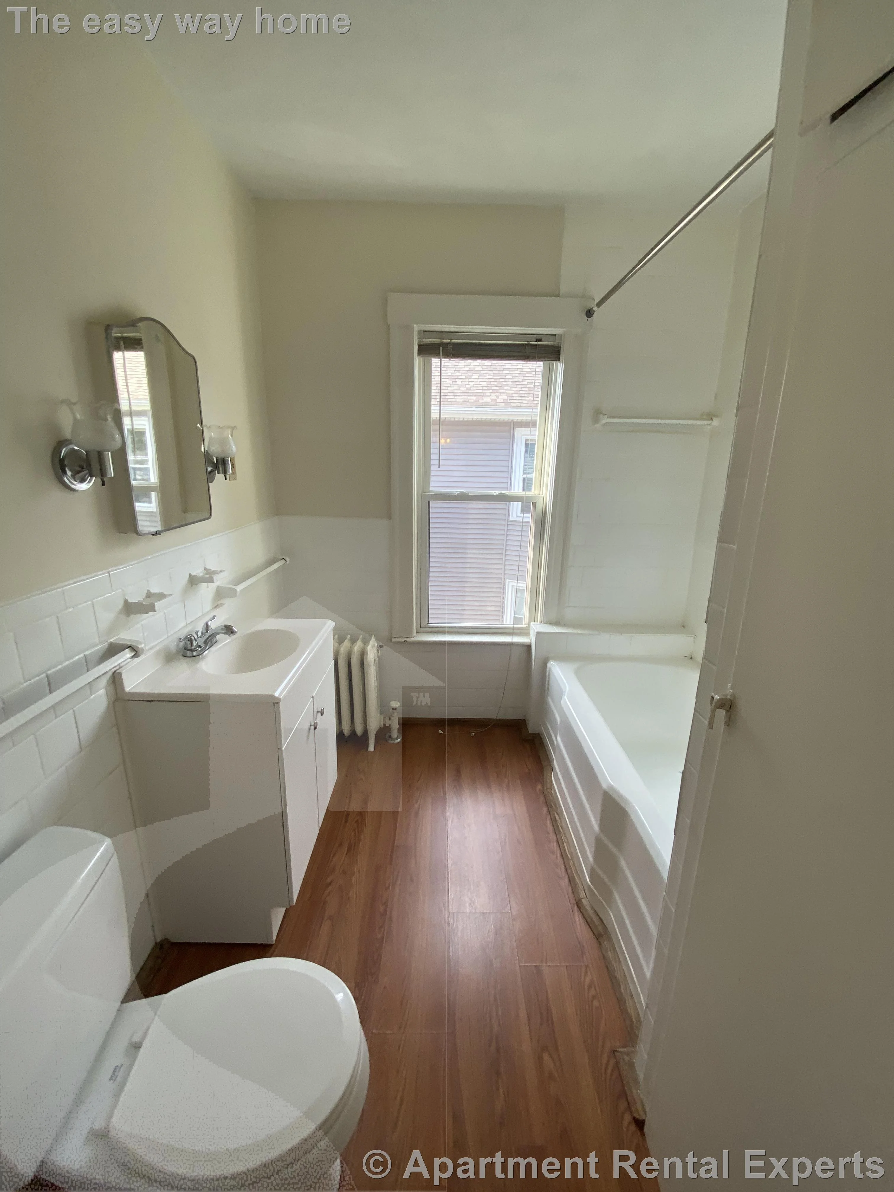 2 bed, 1 bath apartment for rent at 42 Wilson Ave, Waverly — photo 15 of 24