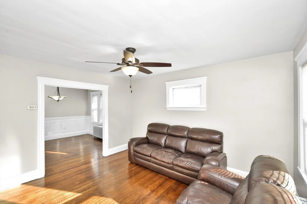 2 bed, 1 bath apartment for rent at 42 Wood Ave Unit 1, Hyde Park — photo 8 of 15