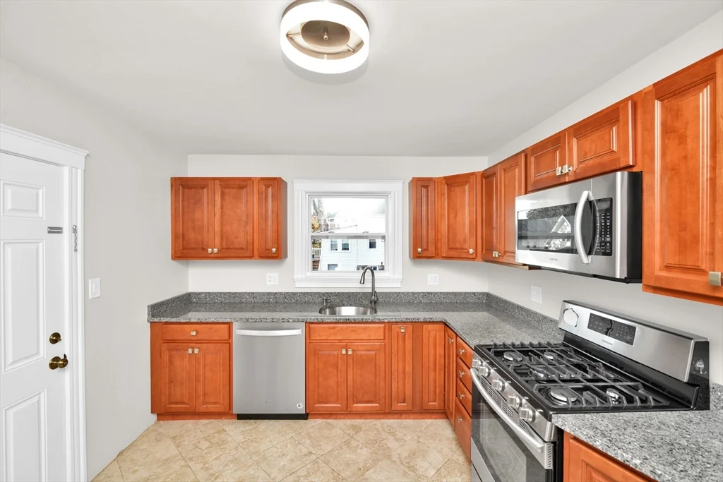 2 bed, 1 bath apartment for rent at 42 Wood Ave Unit 1, Hyde Park — photo 2 of 15