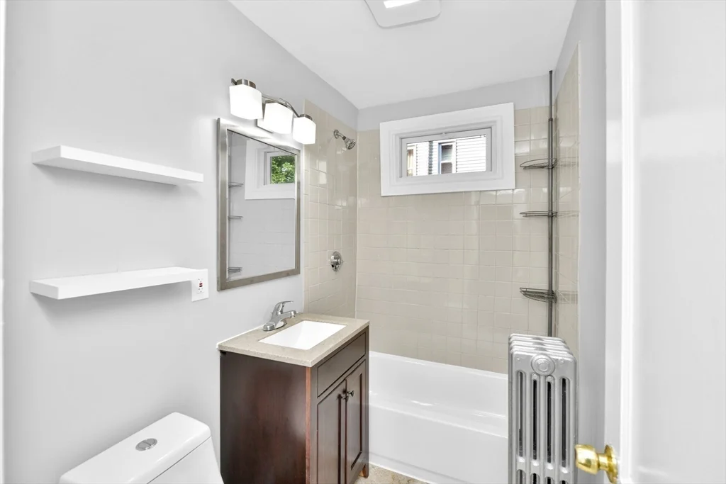 2 bed, 1 bath apartment for rent at 42 Wood Ave Unit 1, Hyde Park — photo 10 of 15