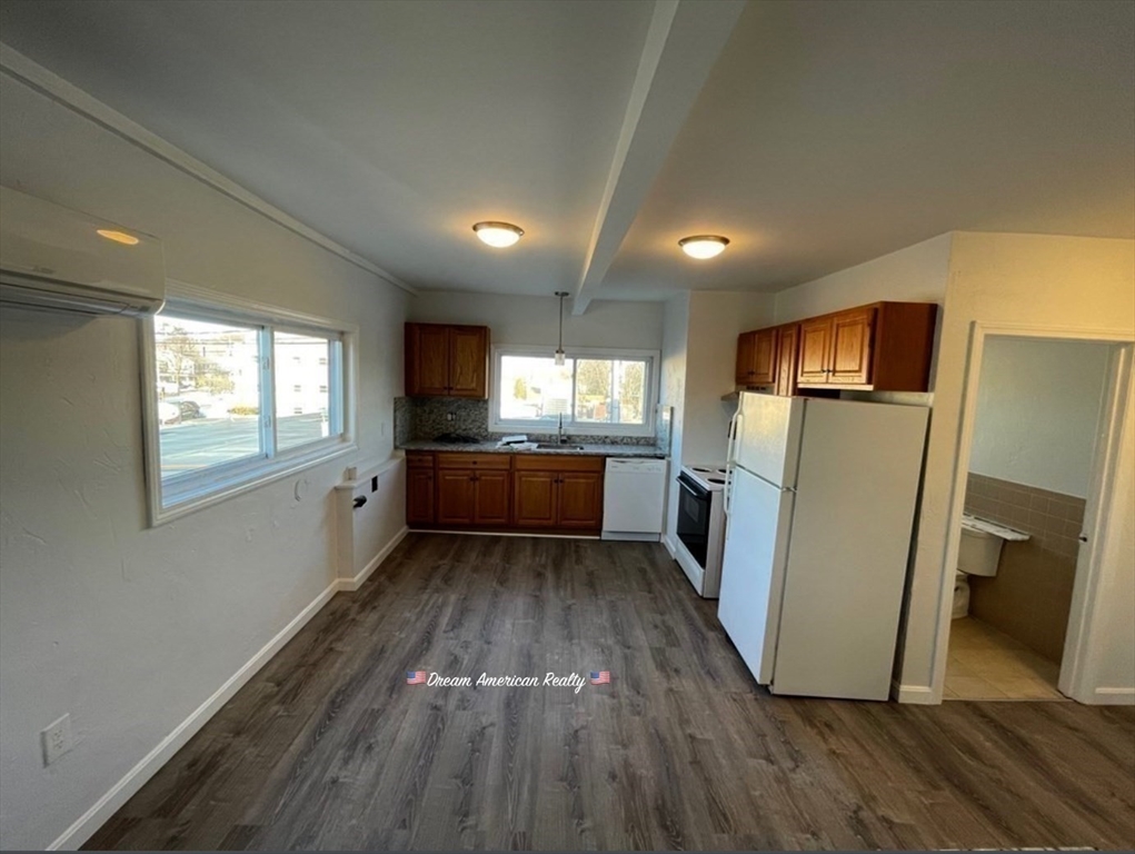 2 bed, 1 bath apartment for rent at 420 Boston Unit L, Billerica — photo 3 of 11