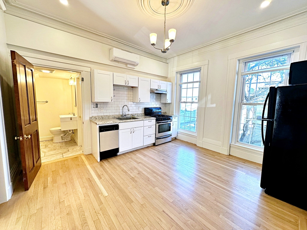 1 bed, 1 bath apartment for rent at 420 Sumner St Unit 2, East Boston — photo 9 of 10