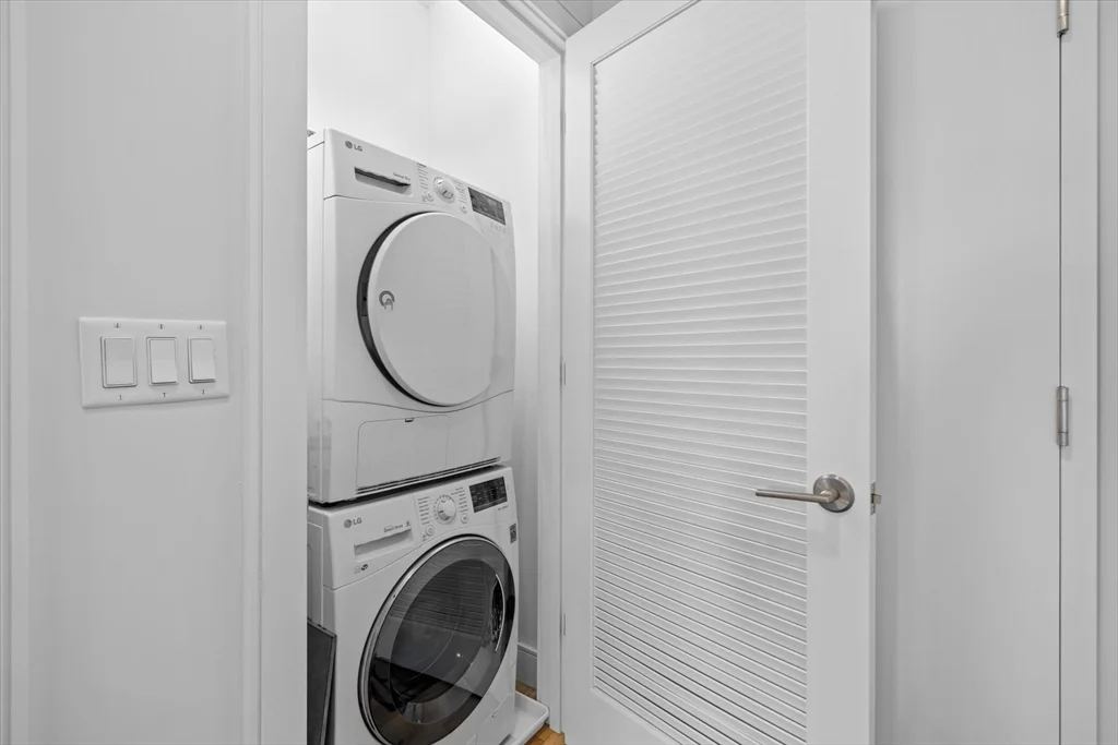 Studio bed, 1 bath apartment for rent at 420 W Broadway Unit 503, South Boston — photo 10 of 15