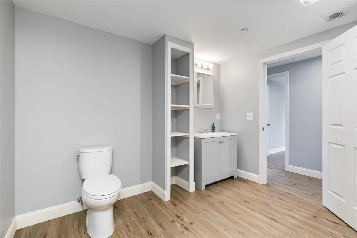 3 bed, 1 bath apartment for rent at 420 Water St Unit 1, Haverhill — photo 8 of 10