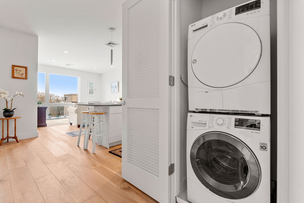 2 bed, 2 bath apartment for rent at 420 West Broadway Unit 405, South Boston — photo 10 of 25