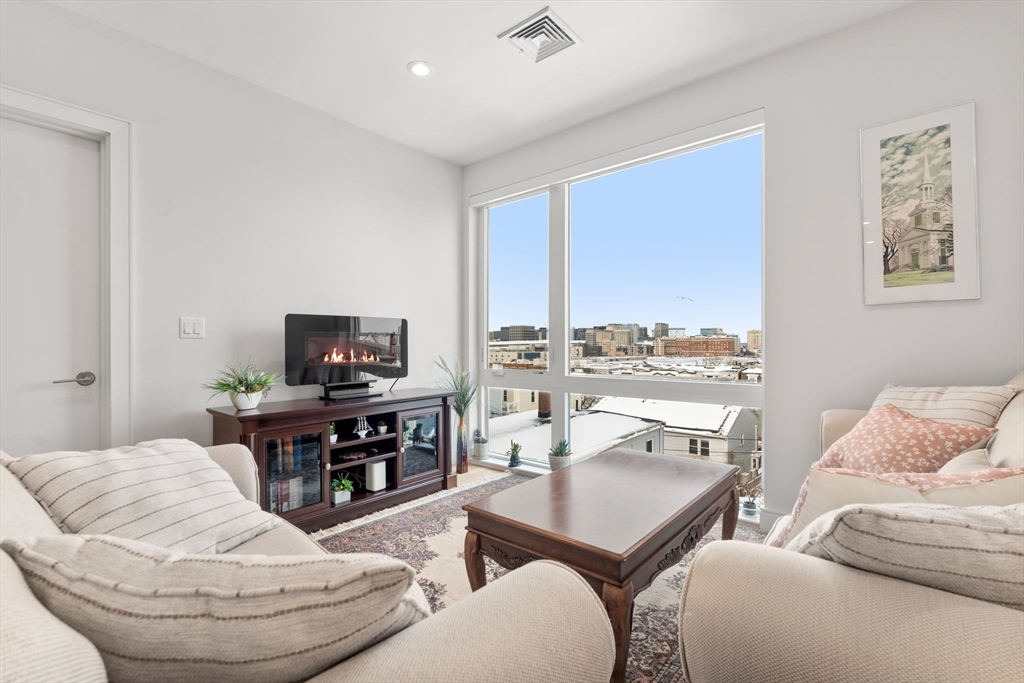 2 bed, 2 bath apartment for rent at 420 West Broadway Unit 405, South Boston — photo 8 of 25