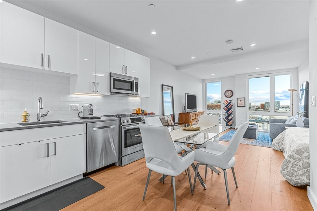 Studio bed, 1 bath apartment for rent at 420 West Broadway Unit 502, Boston — photo 9 of 16