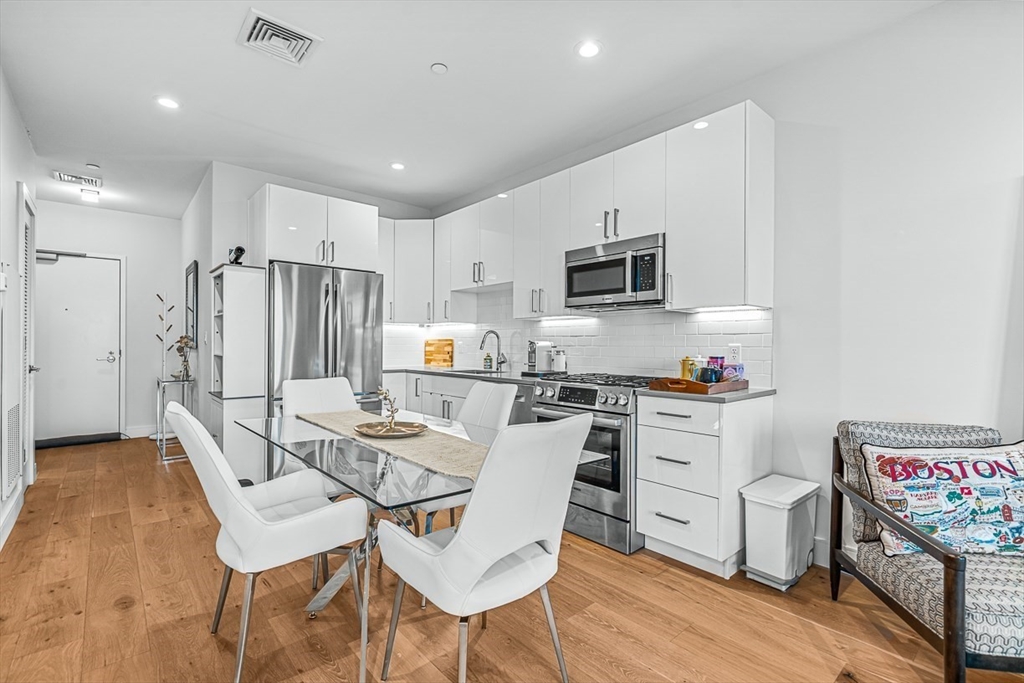 Studio bed, 1 bath apartment for rent at 420 West Broadway Unit 502, Boston — photo 7 of 16