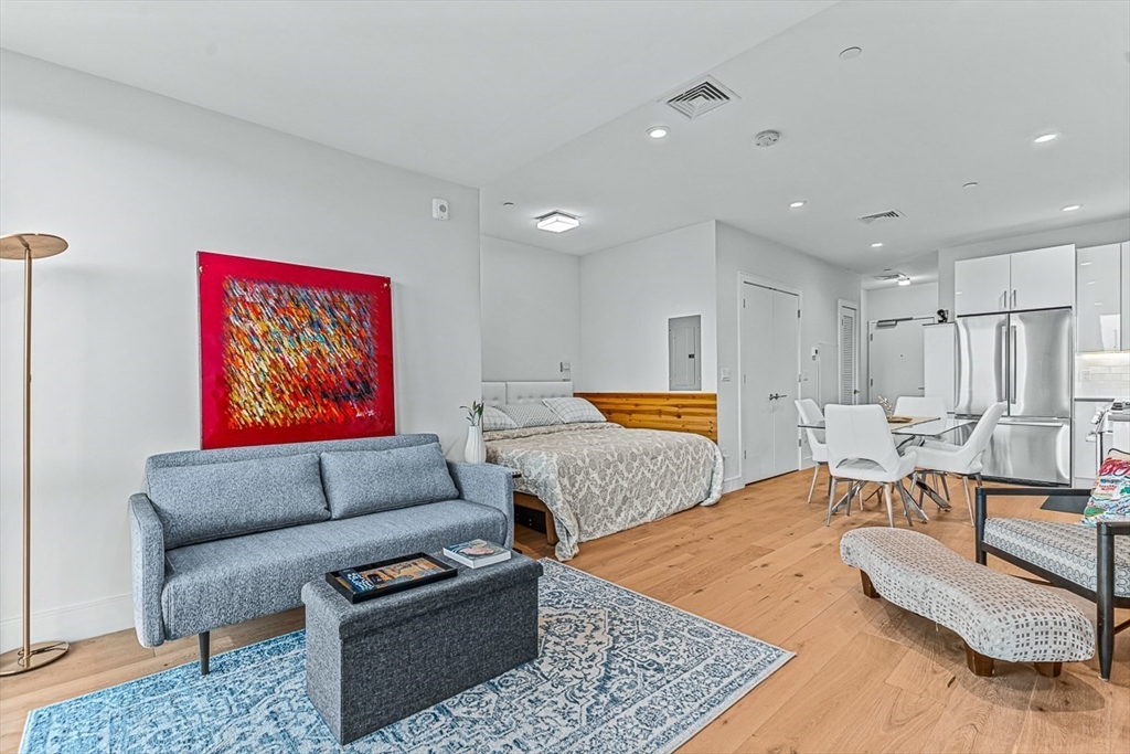 Studio bed, 1 bath apartment for rent at 420 West Broadway Unit 502, Boston — photo 4 of 16