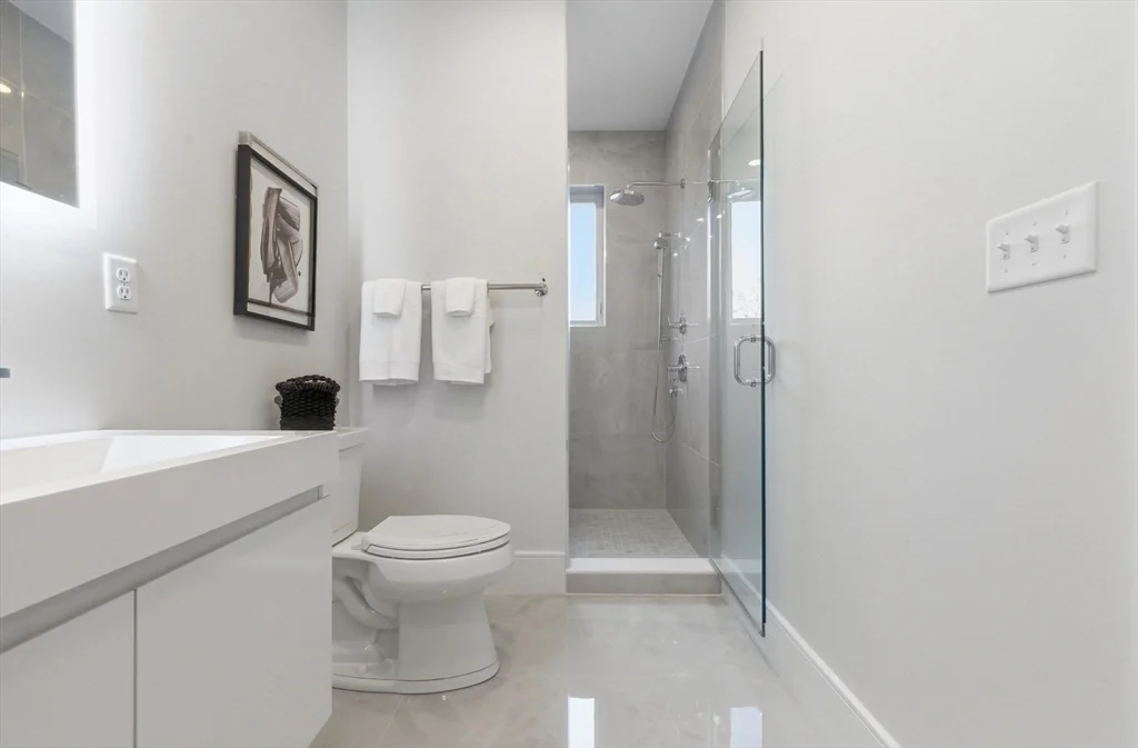 2 bed, 2 bath apartment for rent at 421 High St Unit 309, West Medford — photo 17 of 26
