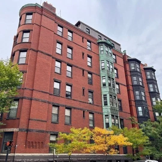 2 bed, 1 bath apartment for rent at 421 Marlborough St Unit 10, Back Bay