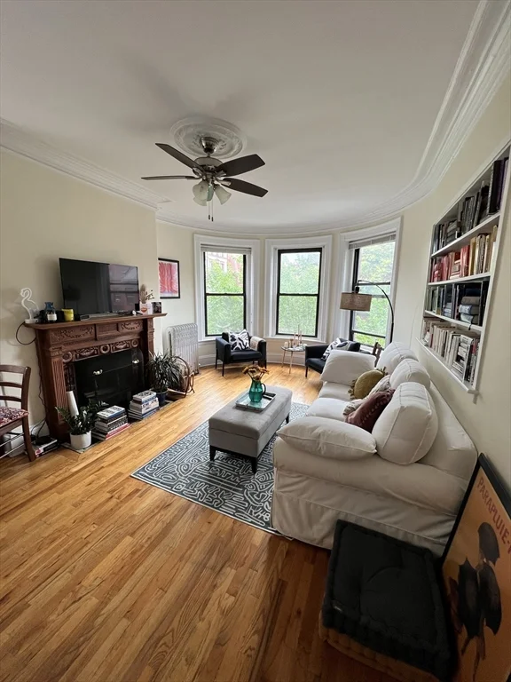 2 bed, 1 bath apartment for rent at 421 Marlborough St Unit 5, Back Bay — photo 2 of 18