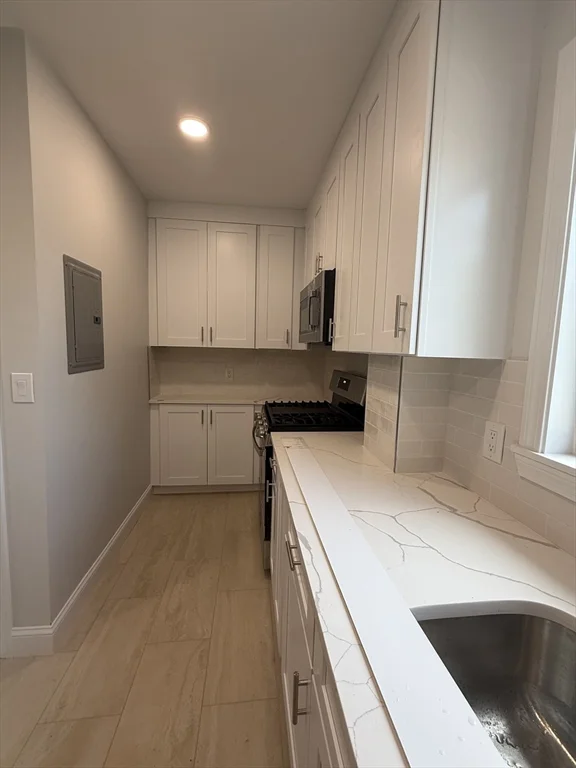 2 bed, 1 bath apartment for rent at 421 Salem St Unit 2B, Medford — photo 15 of 18