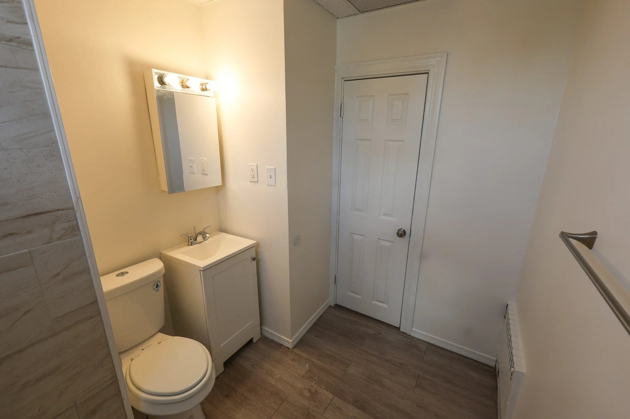 4 bed, 1 bath apartment for rent at 421 Seaver St Unit 3, Dorchester — photo 8 of 24