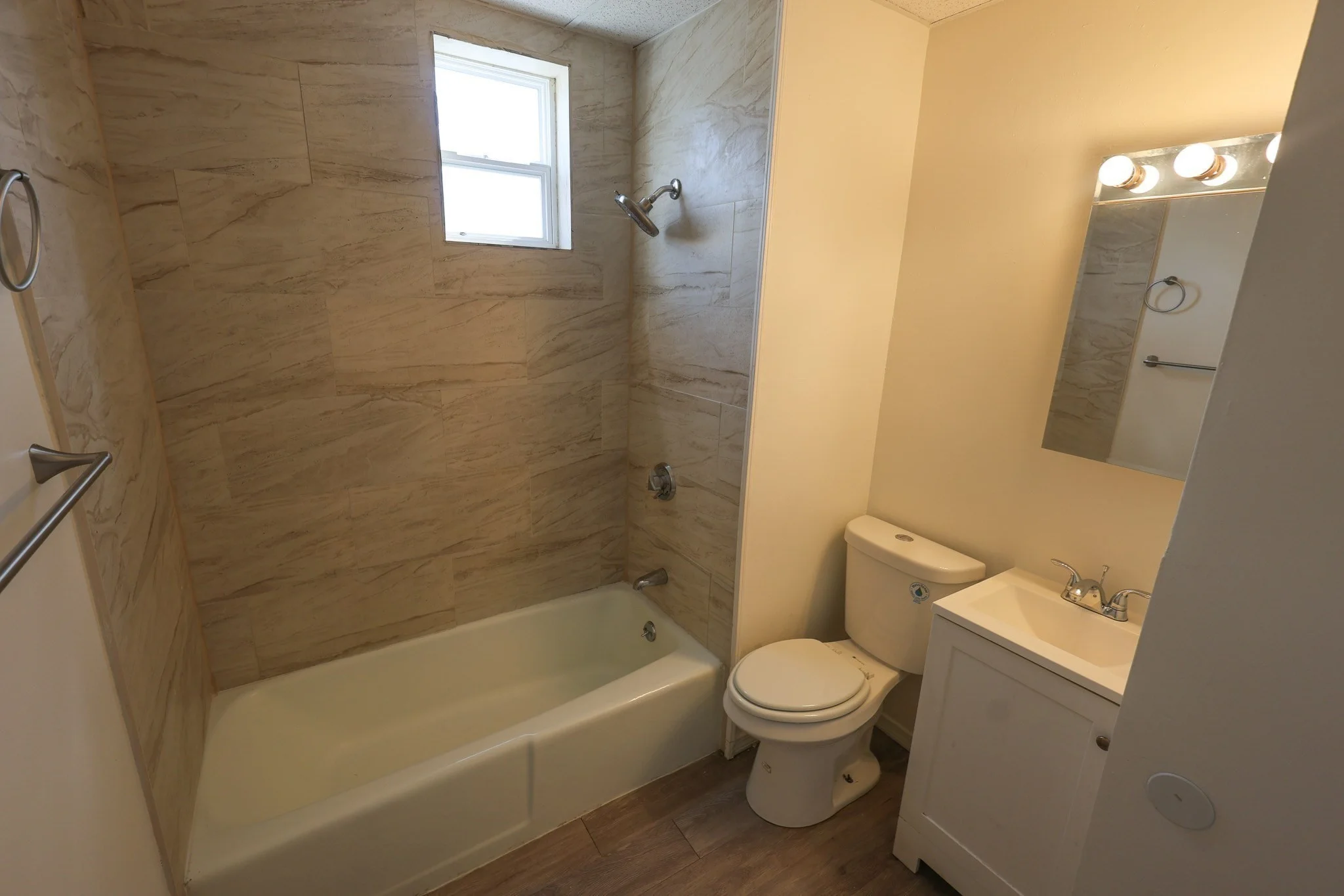 4 bed, 1 bath apartment for rent at 421 Seaver St Unit 3, Dorchester — photo 7 of 24