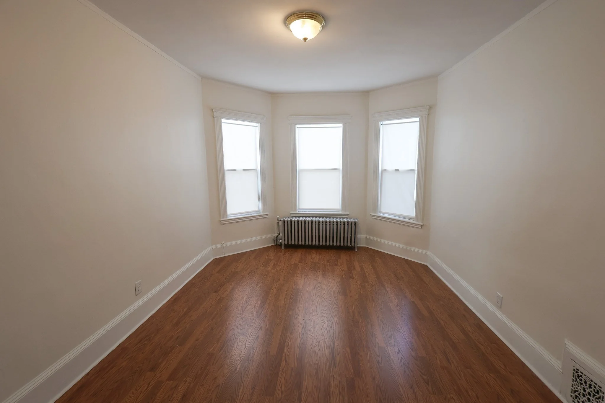 4 bed, 1 bath apartment for rent at 421 Seaver St Unit 3, Dorchester — photo 10 of 24