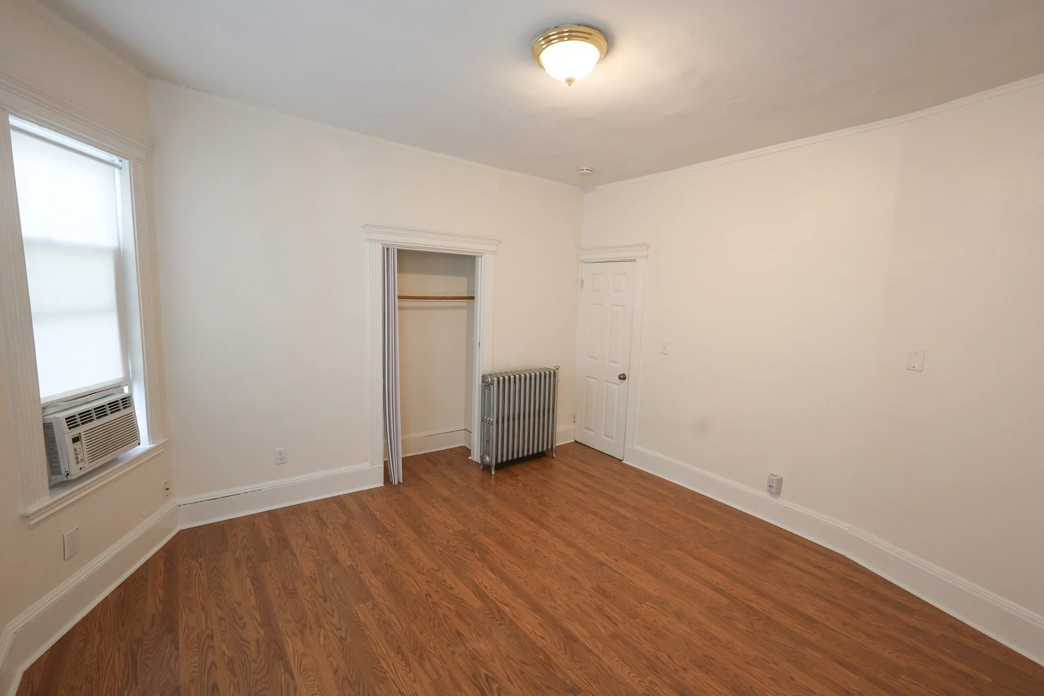 4 bed, 1 bath apartment for rent at 421 Seaver St Unit 3, Dorchester — photo 16 of 24