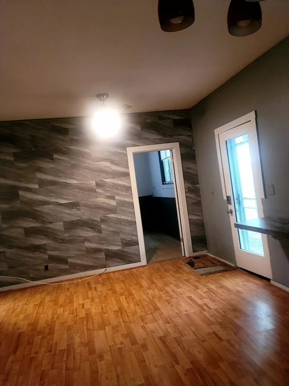 1 bed, 1 bath apartment for rent at 422 North Ave Unit 2, Rockland — photo 2 of 7