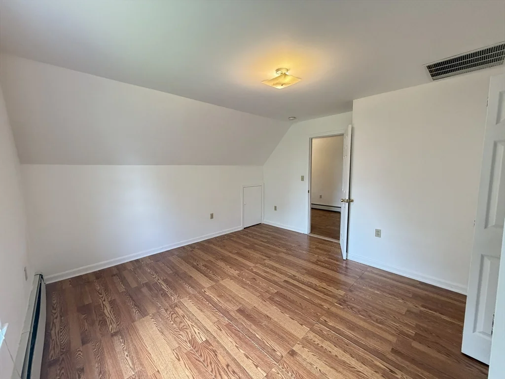 2 bed, 1 bath apartment for rent at 422 Prospect St Unit 2, Norwood — photo 3 of 6