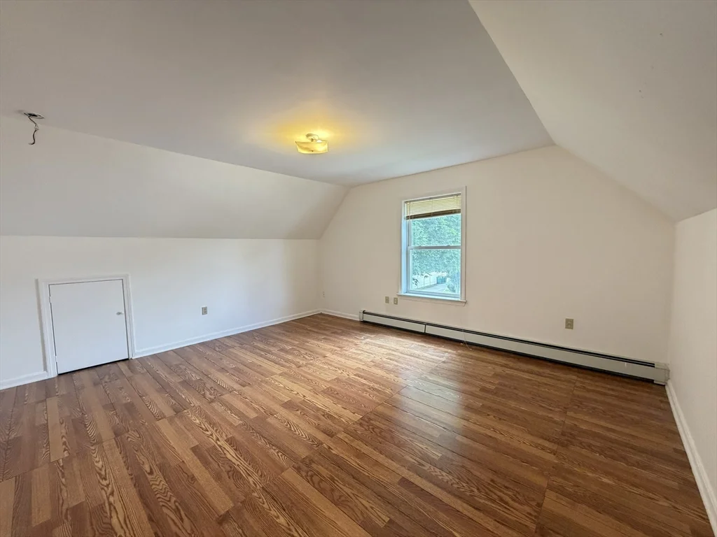2 bed, 1 bath apartment for rent at 422 Prospect St Unit 2, Norwood