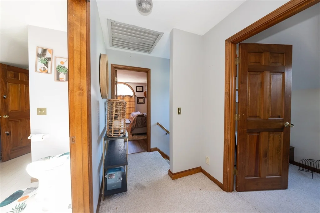 4 bed, 2 bath apartment for rent at 423 Goldthwaite Rd, Northbridge — photo 22 of 37