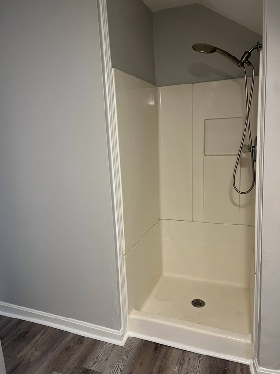 1 bed, 1 bath apartment for rent at 423 King St Unit Observatory, Littleton — photo 5 of 11