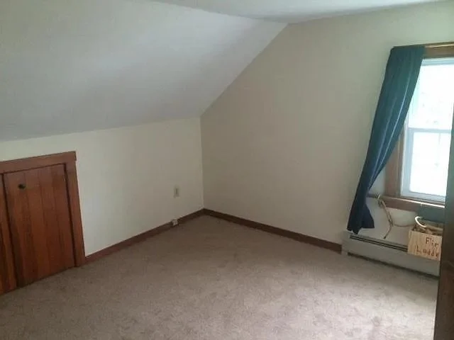 2 bed, 1 bath apartment for rent at 423 North East St Unit 2, Amherst — photo 8 of 9
