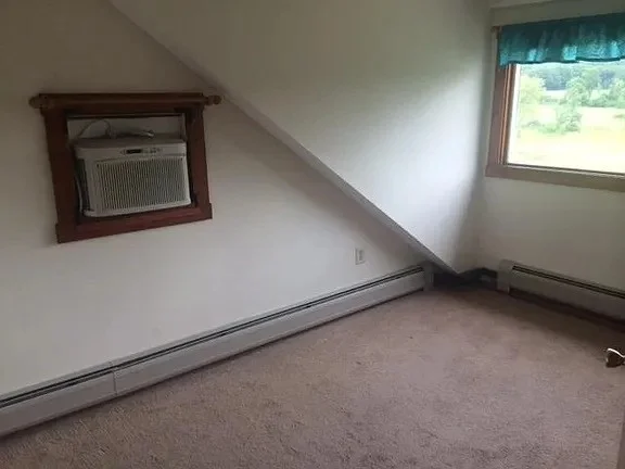 2 bed, 1 bath apartment for rent at 423 North East St Unit 2, Amherst — photo 5 of 9