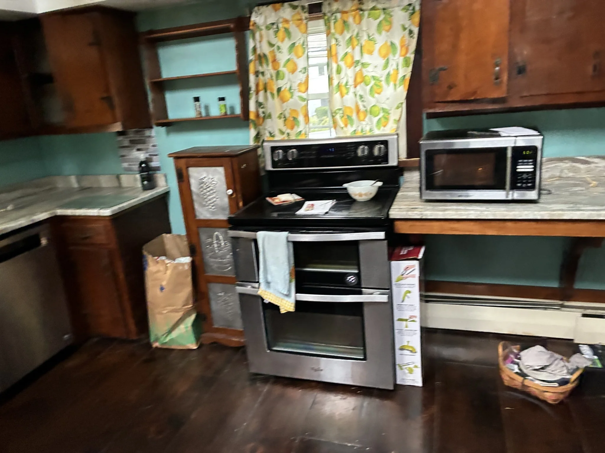 3 bed, 1 bath apartment for rent at 423 Water St, Clinton — photo 4 of 7