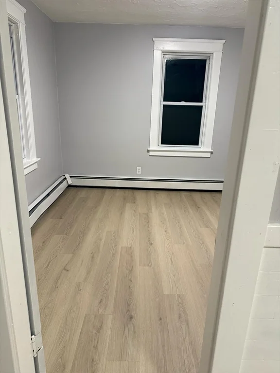 3 bed, 1 bath apartment for rent at 423 Worcester St Unit 2, Southbridge — photo 5 of 8