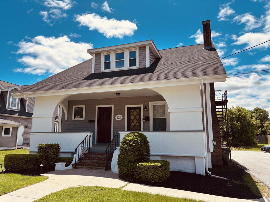 1 bed, 1 bath apartment for rent at 424 E Central St Unit B, Franklin — photo 1 of 11
