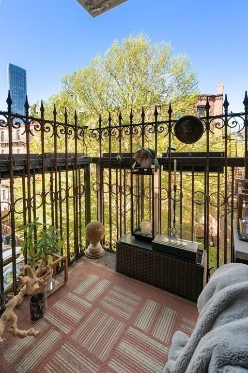 2 bed, 2 bath apartment for rent at 424 Massachusetts Ave Unit 302, South End — photo 16 of 27