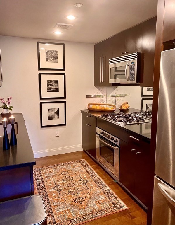 2 bed, 2 bath apartment for rent at 424 Massachusetts Ave Unit 302, South End — photo 7 of 27