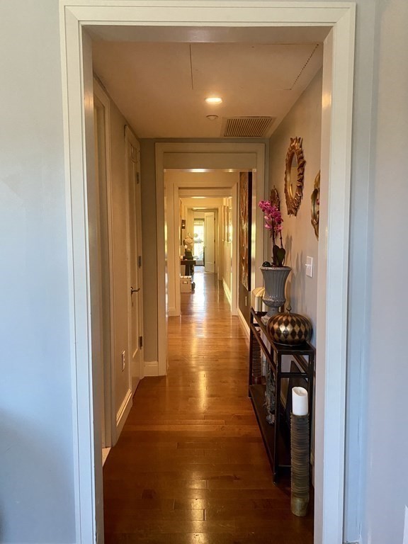2 bed, 2 bath apartment for rent at 424 Massachusetts Ave Unit 302, South End — photo 10 of 27