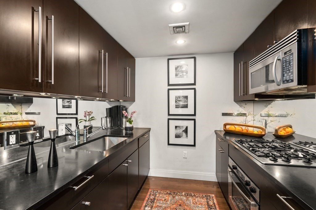 2 bed, 2 bath apartment for rent at 424 Massachusetts Ave Unit 302, South End — photo 6 of 27