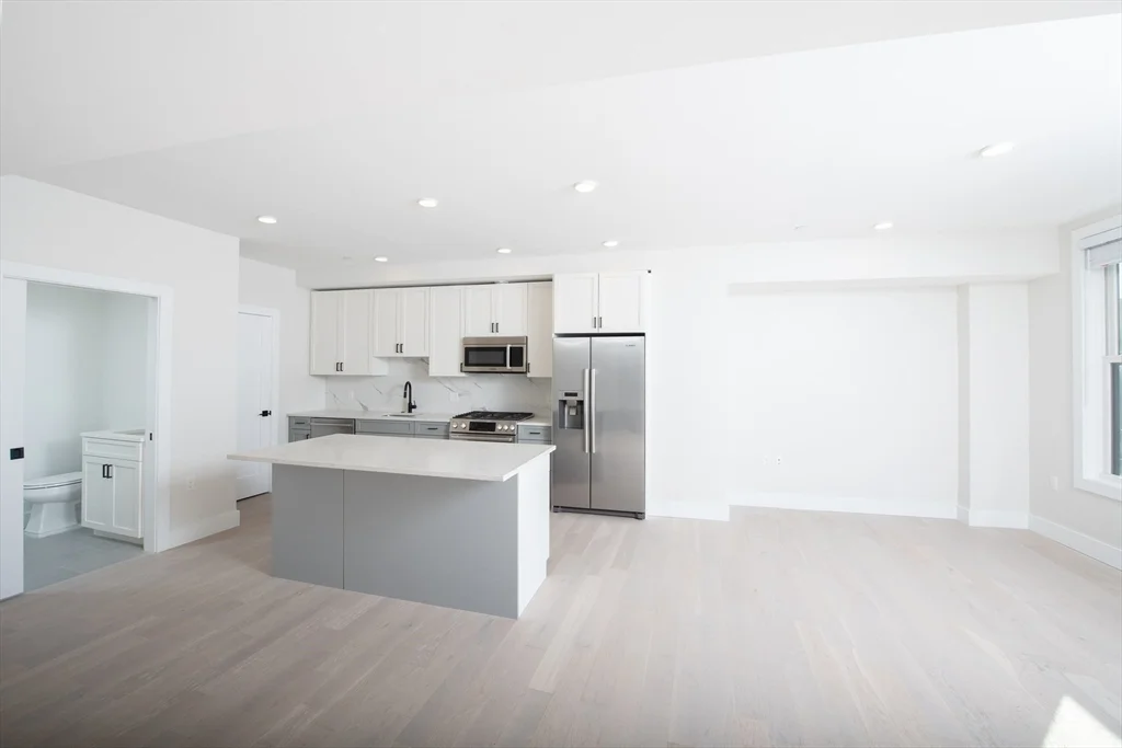 2 bed, 2 bath apartment for rent at 425 Border St Unit 307, East Boston — photo 3 of 12