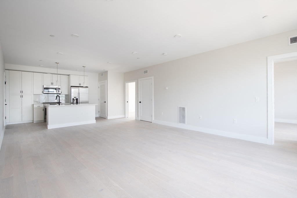 2 bed, 2 bath apartment for rent at 425 Border St Unit 401, East Boston — photo 6 of 13