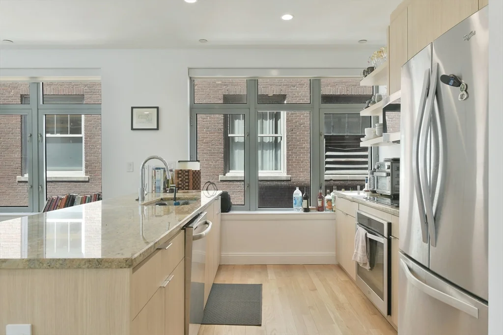 2 bed, 2 bath apartment for rent at 425 Boylston St Unit 602, Back Bay — photo 7 of 12