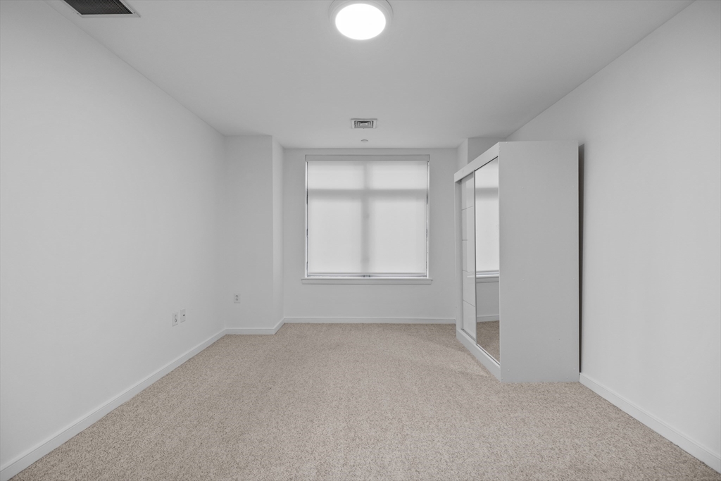 2 bed, 2 bath apartment for rent at 425 Boylston St Unit 702, Back Bay — photo 10 of 14