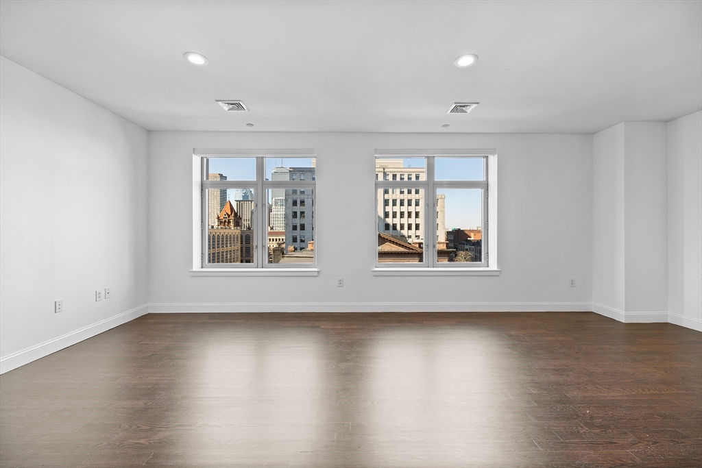 2 bed, 2 bath apartment for rent at 425 Boylston St Unit 702, Back Bay — photo 2 of 14