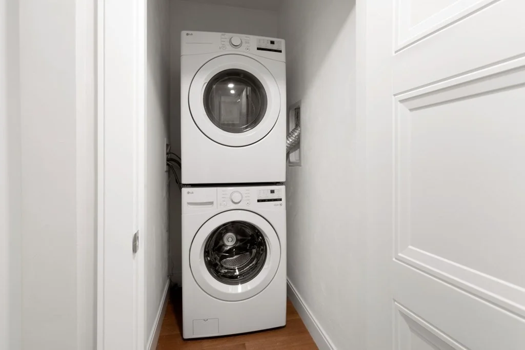 1 bed, 1 bath apartment for rent at 425 Lagrange St Unit 107, West Roxbury — photo 12 of 20