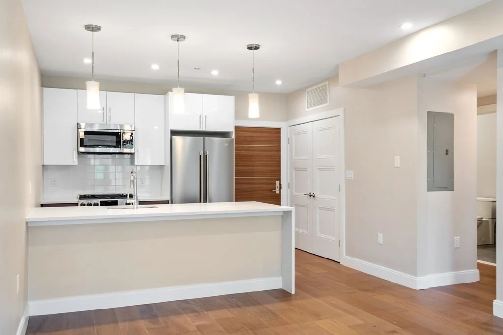 1 bed, 1 bath apartment for rent at 425 Lagrange St Unit 107, West Roxbury — photo 4 of 20