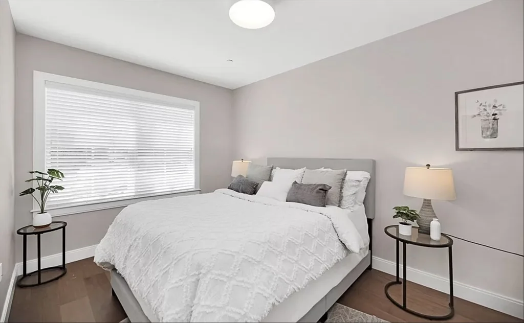 2 bed, 2 bath apartment for rent at 425 Lagrange St Unit 210, West Roxbury — photo 10 of 23