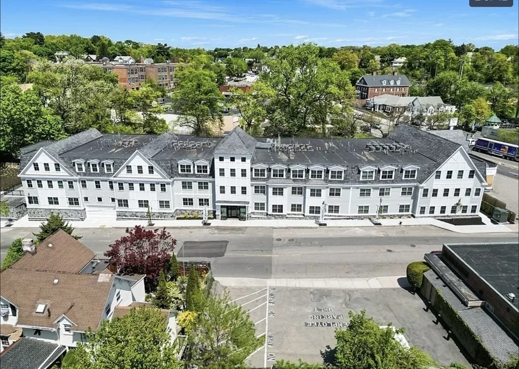 2 bed, 2 bath apartment for rent at 425 Lagrange St Unit 210, West Roxbury — photo 1 of 23