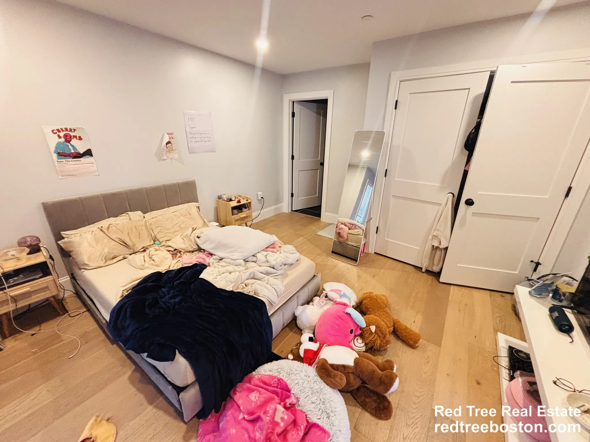 2 bed, 2 bath apartment for rent at 425 Market St Unit 204, Oak Square — photo 5 of 10