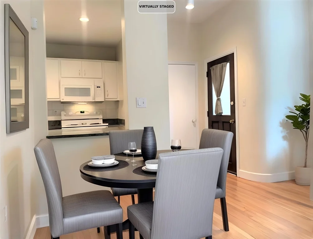 2 bed, 1 bath apartment for rent at 425 Marlborough St Unit 2, Back Bay — photo 5 of 20