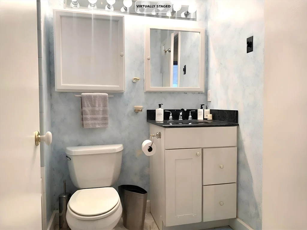 2 bed, 1 bath apartment for rent at 425 Marlborough St Unit 2, Back Bay — photo 10 of 20