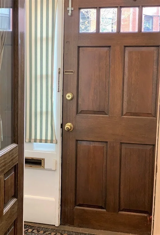 2 bed, 1 bath apartment for rent at 425 Marlborough St Unit 2, Back Bay — photo 18 of 20